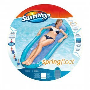 Poolsessel zur Entspannung auf dem Wasser, ideal für sommerliche Tage.