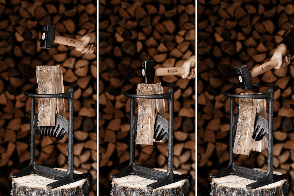 Holzspalter King XL im Einsatz beim Spalten von Holz.
