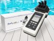 Digitaler Poolwassertester für präzise Wasseranalyse.
