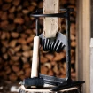 Holzspalter King zum sicheren und effizienten Spalten von Holz, ideal für das Deluxe-Bundel.