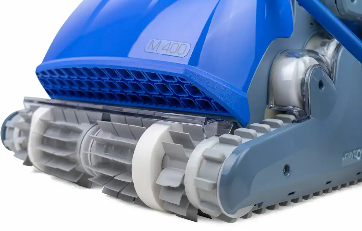 Dolphin Supreme M400 Poolroboter zur Reinigung von Pools.