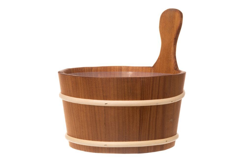 Sauna-Eimer aus wärmebehandeltem Erlenholz für Saunen und Wellness.
