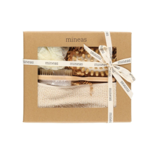 Luxuriöses 4-teiliges Spa-Geschenkset in Geschenkverpackung, ideal zur Entspannung.