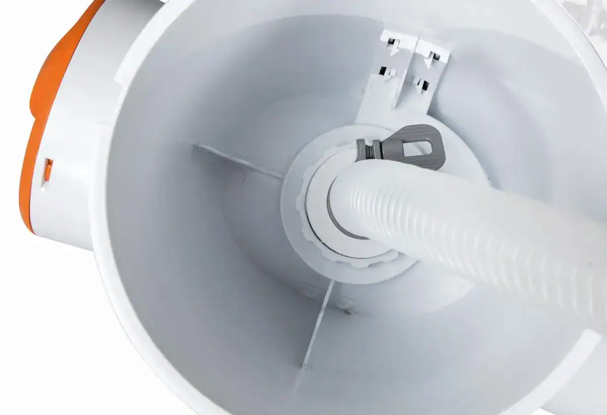 Skimatic Filterpumpe von Bestway für Poolreinigung, 2574 Liter pro Stunde.