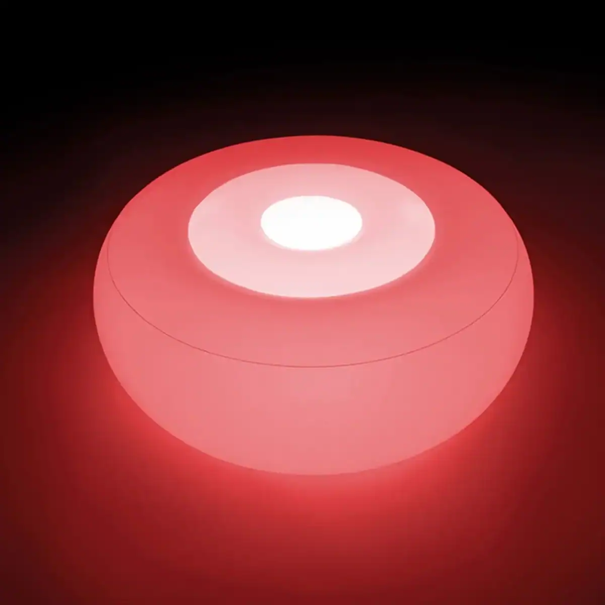 Aufblasbarer Intex LED-Sitzhocker mit sanftem rosa Licht, ideal für innen und außen.