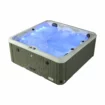 Schwimmspa mit Beleuchtung und Düsen für Entspannung und Fitness.