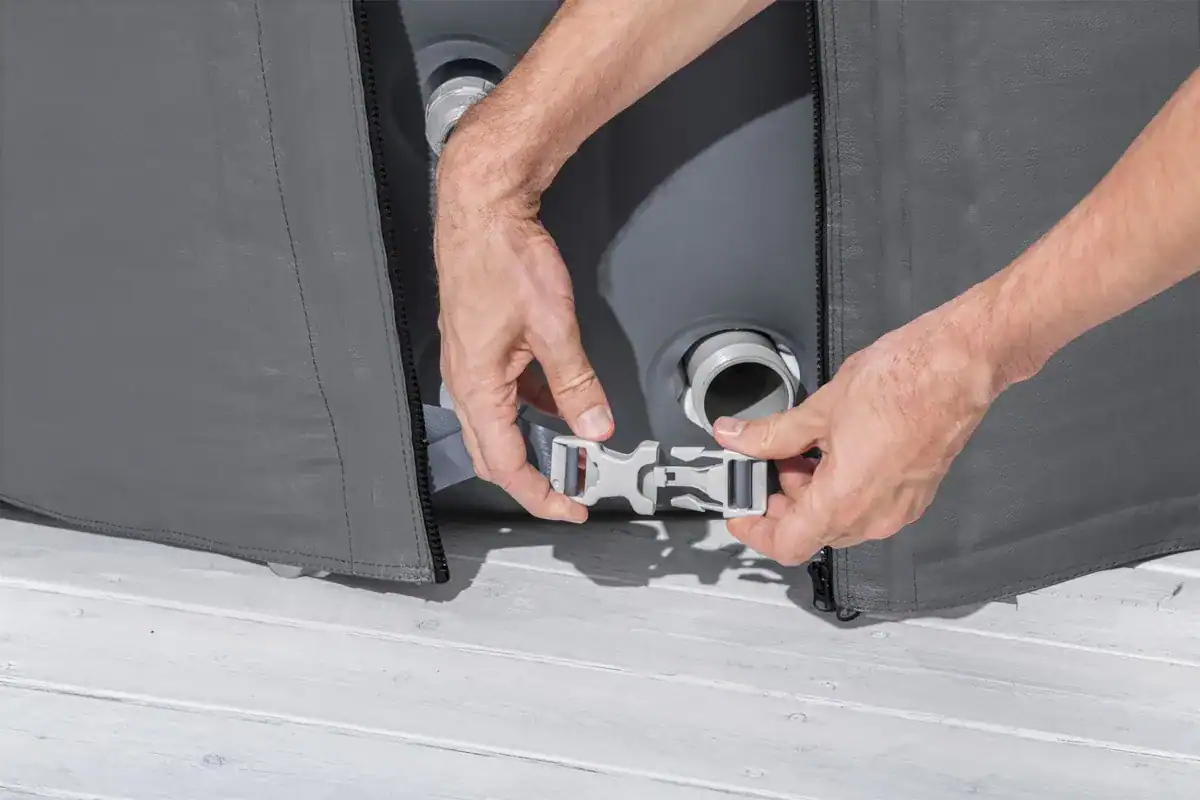 Alternative Schutzabdeckung für Lay-Z Spa EnergySense, Ø 196 cm, mit isolierenden Eigenschaften.