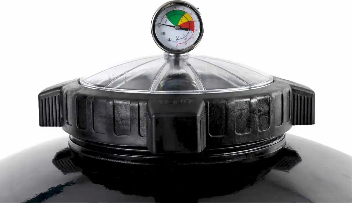Wasserqualitätsmessgerät für Pools mit pH- und Druckmesser.