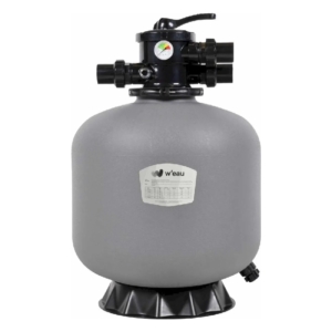 Poolfilter mit Pumpe für klares Wasser und Filteranlage.