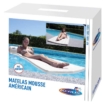Schwimmmatratze Schaumstoffmatratze blau für komfortables Entspannen im Pool.