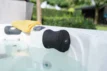 Aufblasbares komfortables Kopfkissen für den Pool, ideal zum Entspannen.