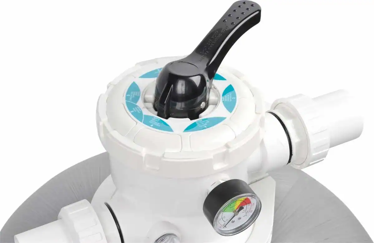 Sandfilter für Pools, verstärkt mit Polyester, Top-Mount-Design, 8m³ Kapazität.