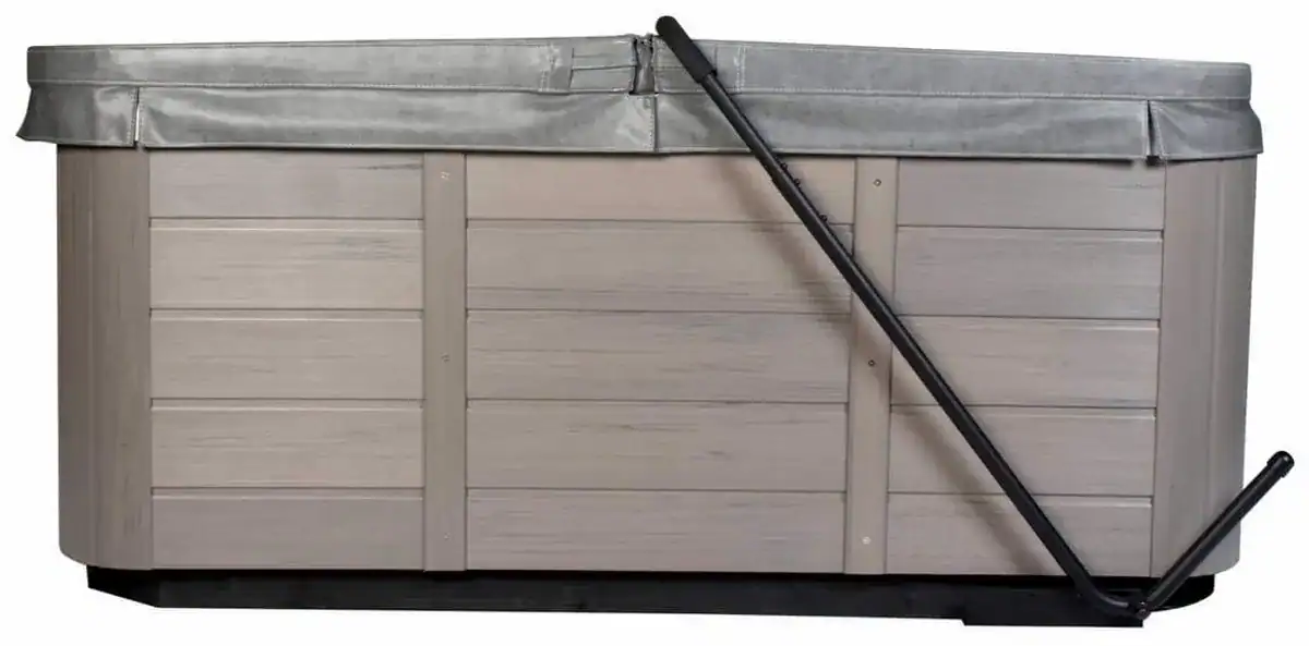 Cover Rock-It Cover-Lift für Pool, einfach zu bedienen und zu schützen.