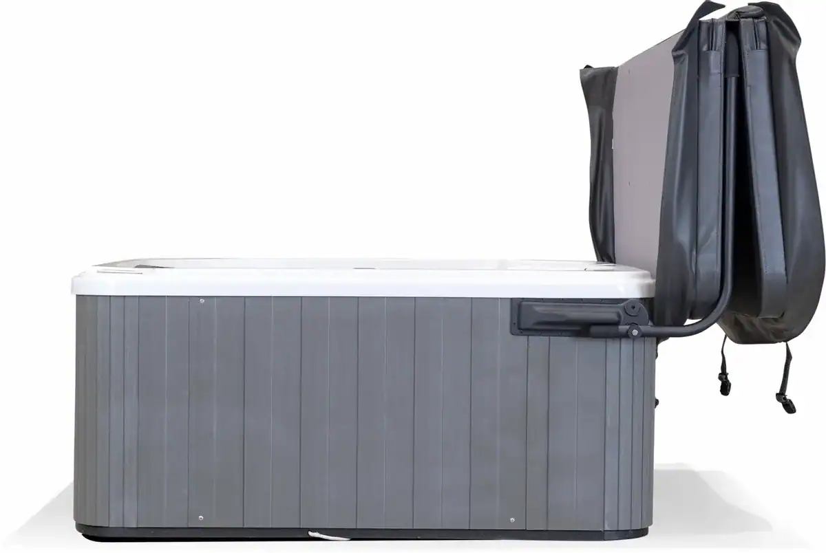 W'eau Coverlift für Poolabdeckungen, einfach zu bedienen.