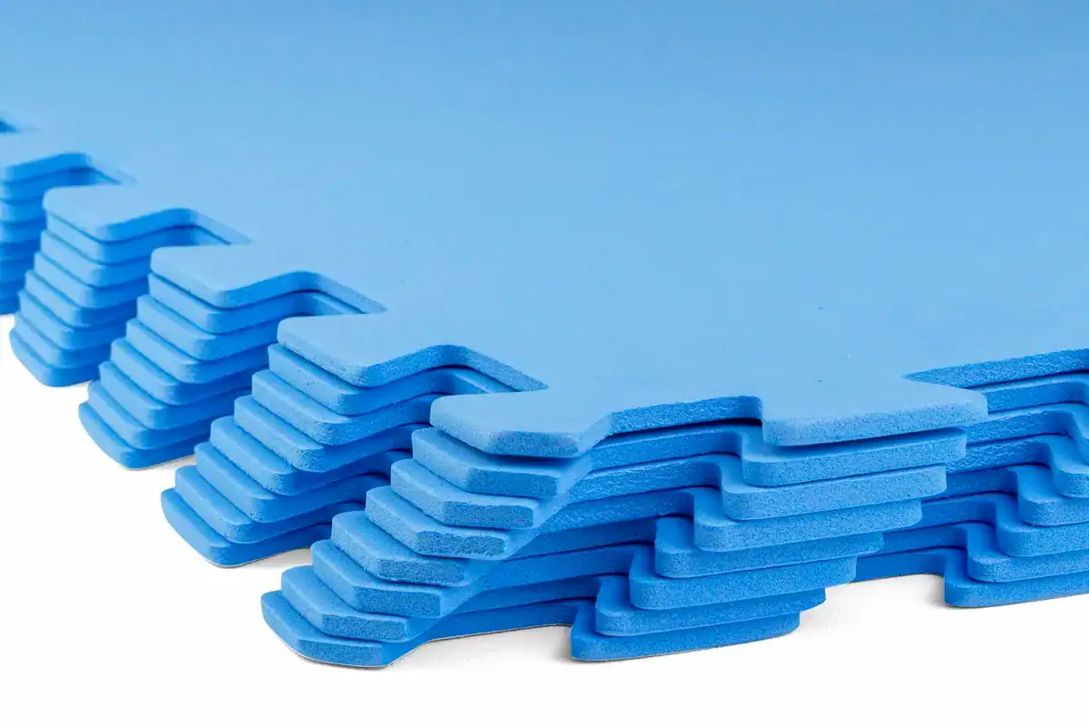 Unterlegplatten für Pool in Blau, Set mit 8 Stück, 50x50x0,4 cm.
