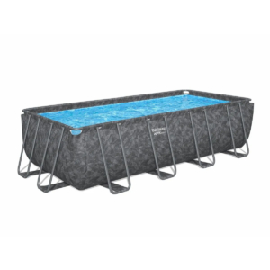 Pool mit Sandfilterpumpe und Zubehör, ideal zum sommerlichen Entspannen im Garten.