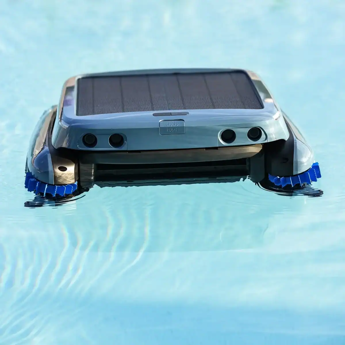 Schwimmroboter iSkim Ultra Skimmer Poolroboter für sauberes und klares Wasser.