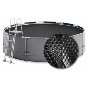 Schwarze Pool-Abdeckung zur Erwärmung.