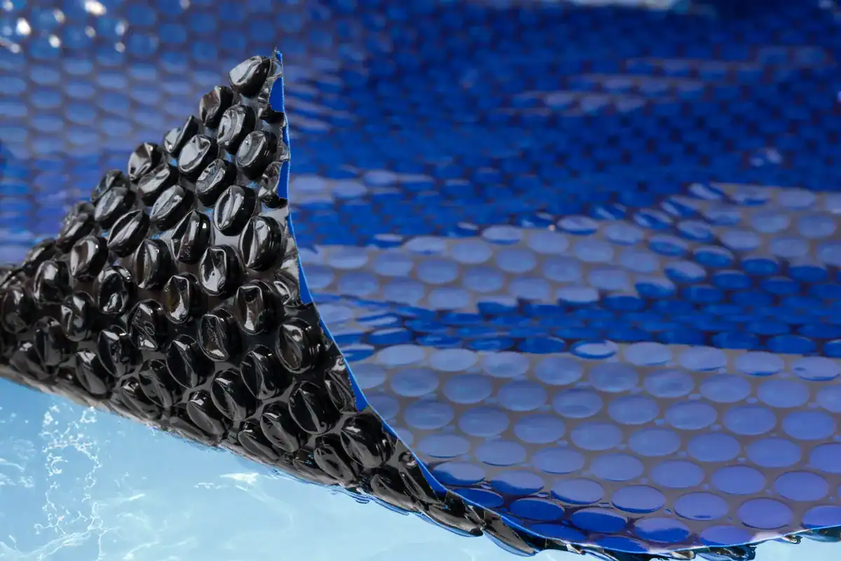 Schwarz/Blau-Abdeckung für Pool, 600/610 cm, Solarabdeckung.
