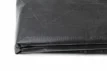 Schwarze Poolabdeckung zum Schutz und zur Pflege Ihres Pools, hergestellt aus stabilem und langlebigem Material.