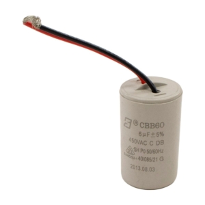 Elektrischer Kondensator mit Anschlusskabel für Poolgeräte.