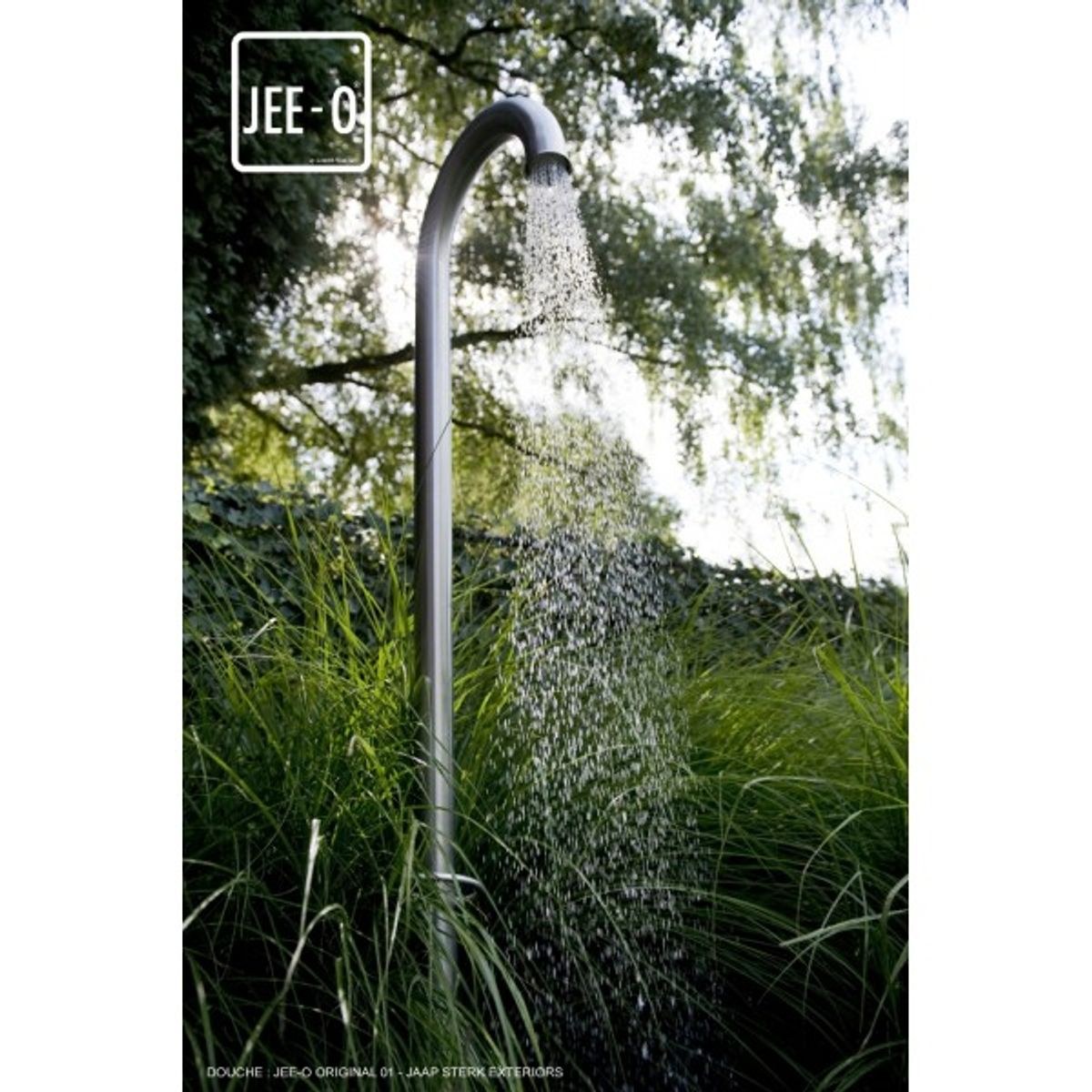 JEE-O Original 02 Außendusche - Gebürsteter Edelstahl