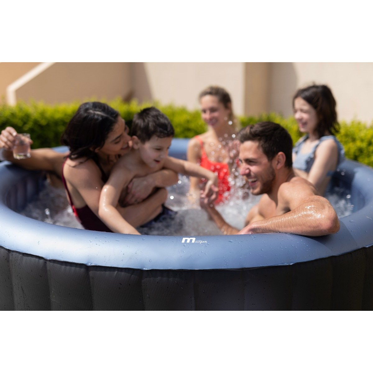 MSpa Bergen aufblasbarer Spa - 6 Personen
