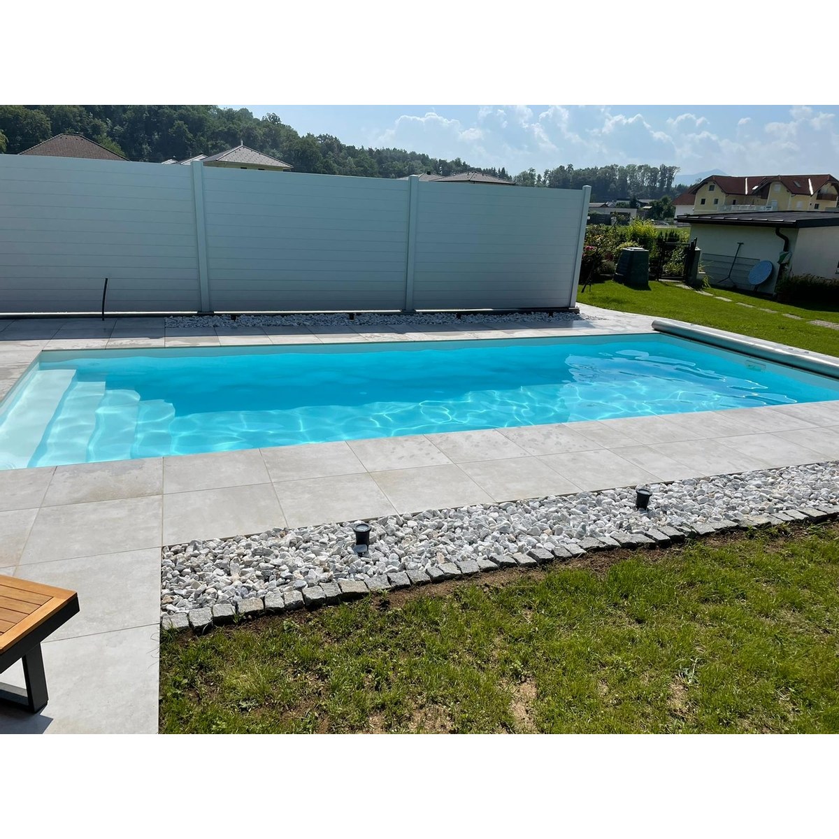 Polypropylen-Pool mit Treppe über die gesamte Breite - 7,20 x 3,50 x 1,50 m