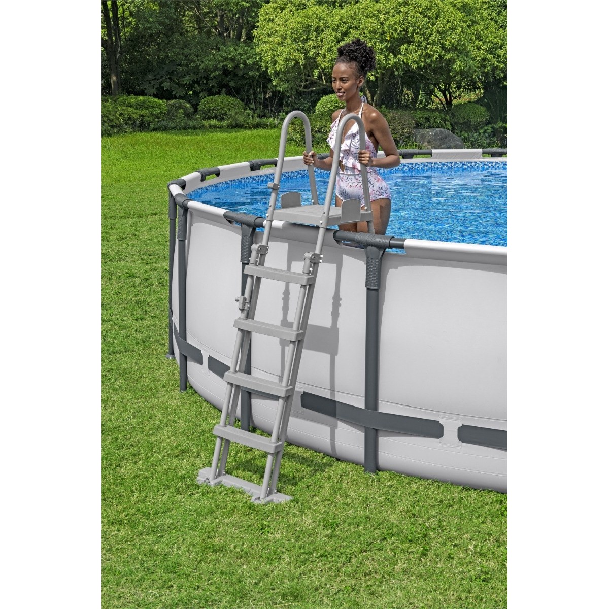 Bestway Steel Pro MAX Pool - 610 x 132 cm - mit Filterpumpe und Zubehör