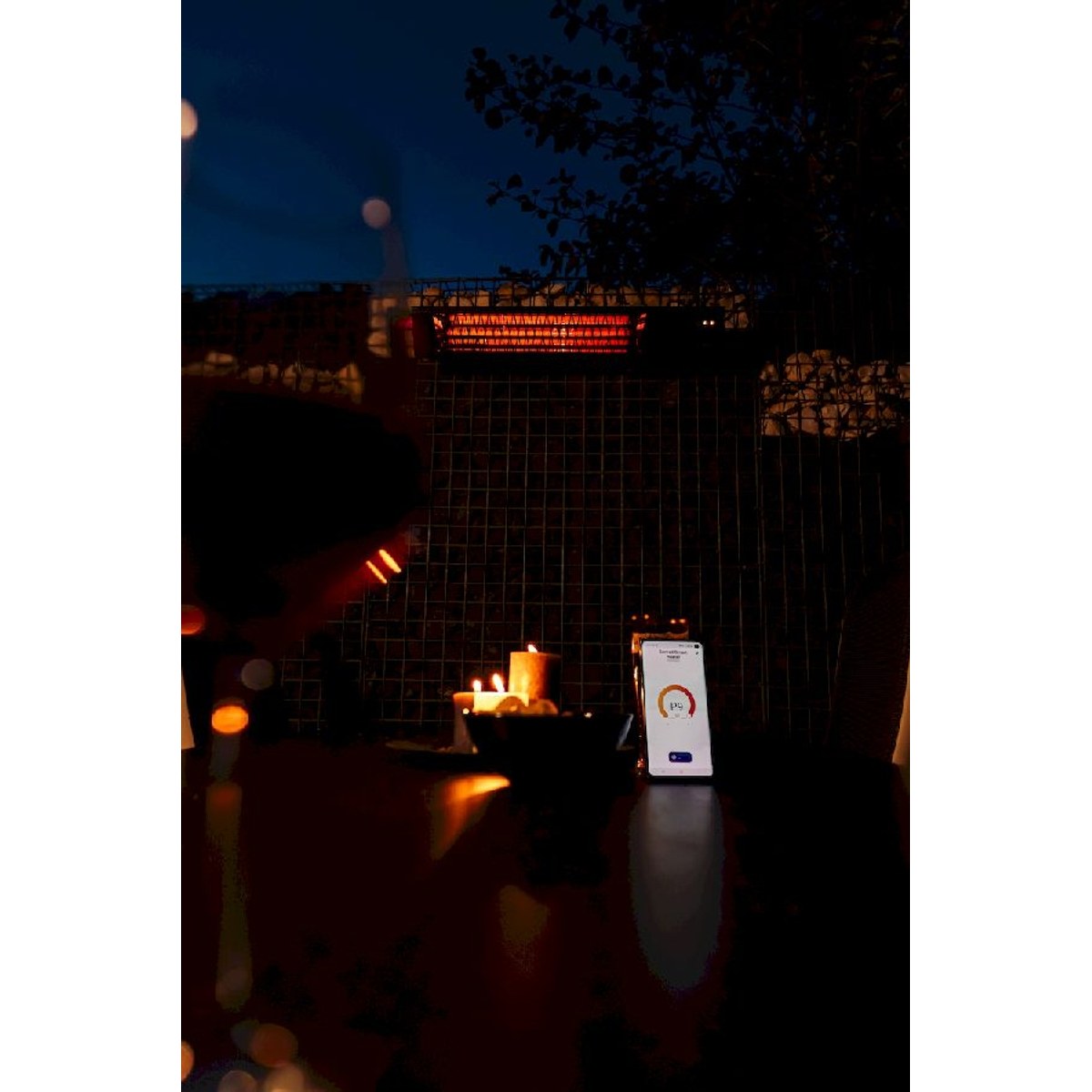 Sunred Heater Triangle Dark Smart Wall 2500 Terrassenheizer